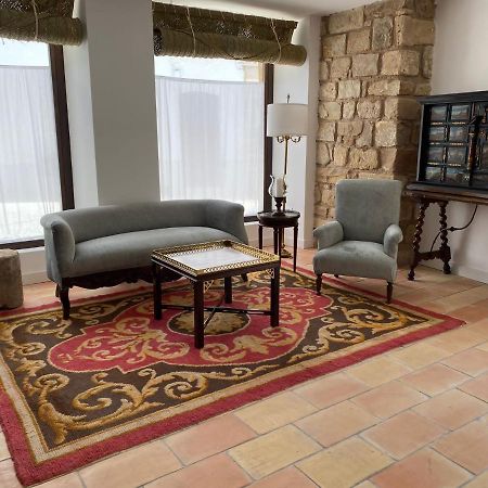 Apartamentos Tres Llaves Palacio De Vela De Los Cobos Úbeda Extérieur photo