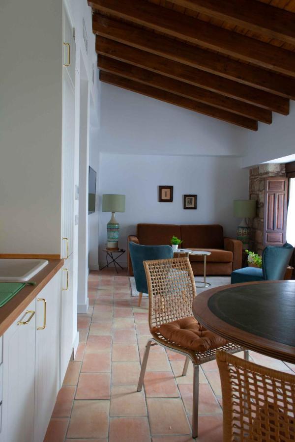 Apartamentos Tres Llaves Palacio De Vela De Los Cobos Úbeda Extérieur photo