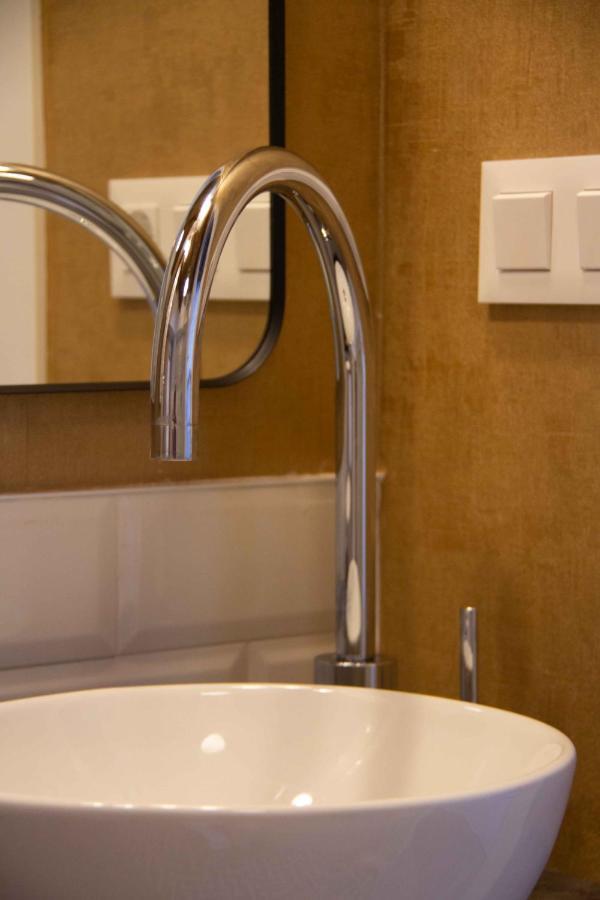 Apartamentos Tres Llaves Palacio De Vela De Los Cobos Úbeda Extérieur photo