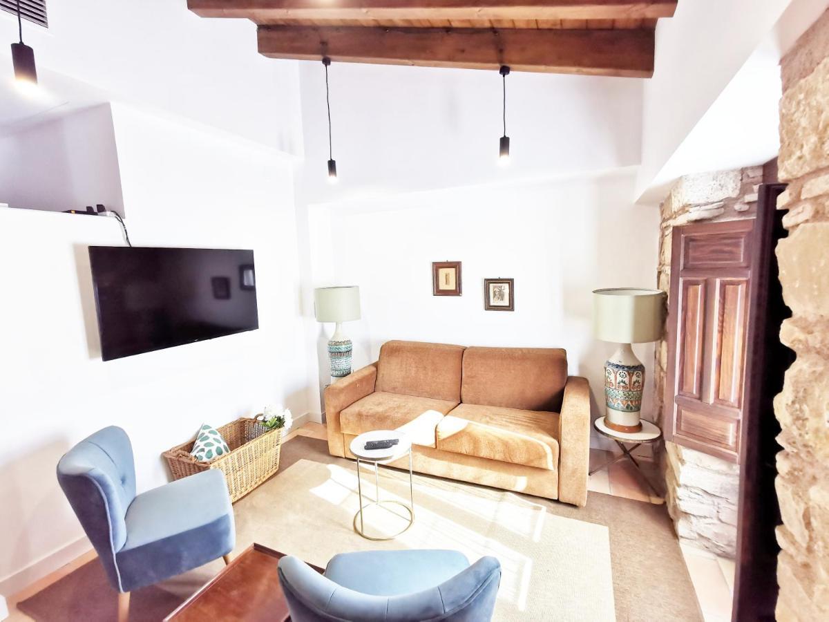 Apartamentos Tres Llaves Palacio De Vela De Los Cobos Úbeda Extérieur photo